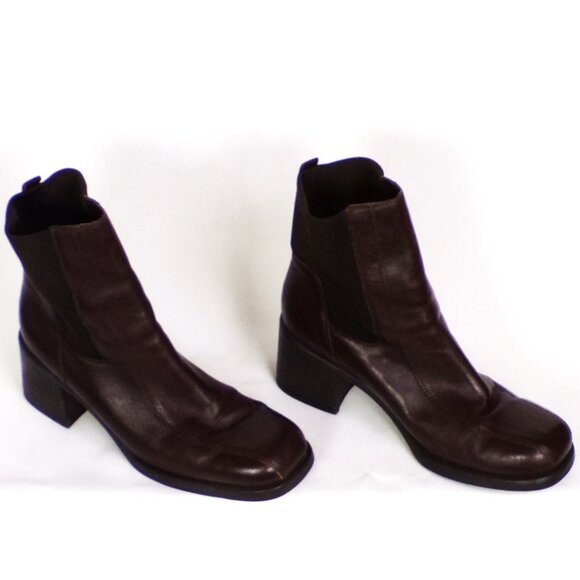 LIZ CLAIBORNE size 9M brown COLLINA mid-heel ankle boots leather uppers - Picture 3 of 15